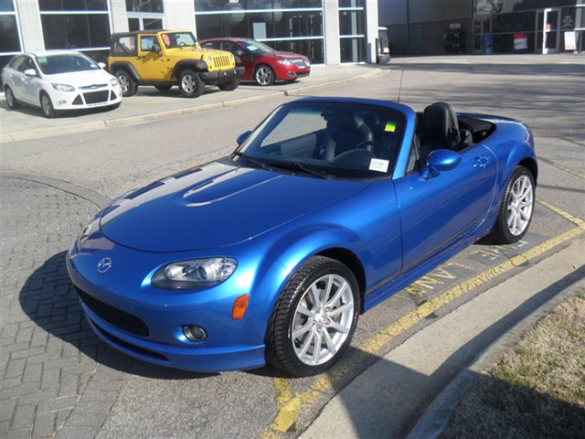 Mazda MX-5 Miata 2006 photo 3