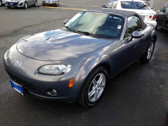 Mazda MX-5 Miata 2006 photo 1