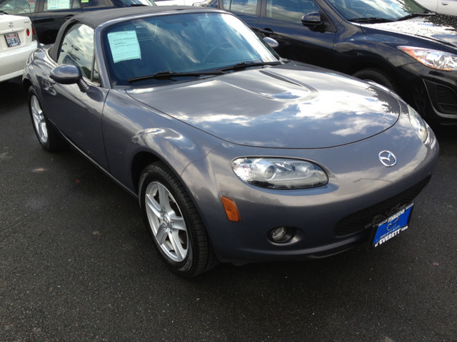 Mazda MX-5 Miata 2006 photo 3