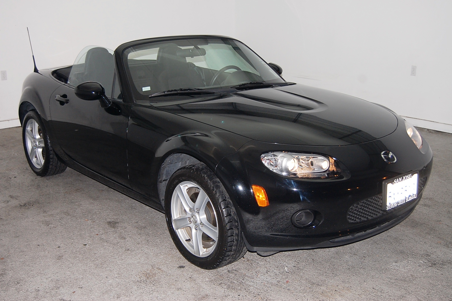 Mazda MX-5 Miata 2007 photo 2