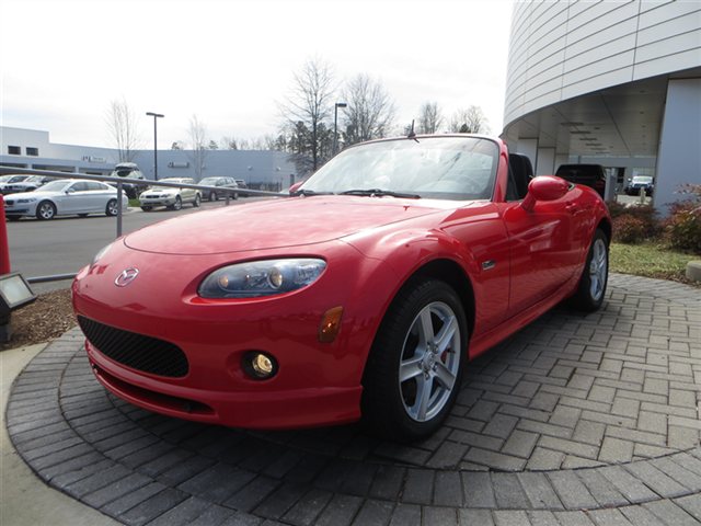 Mazda MX-5 Miata 2007 photo 3