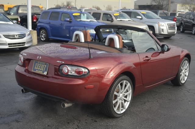 Mazda MX-5 Miata 2007 photo 3