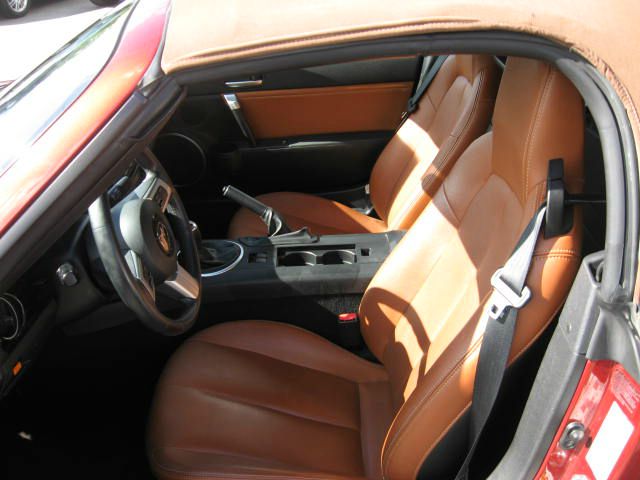 Mazda MX-5 Miata 2008 photo 11