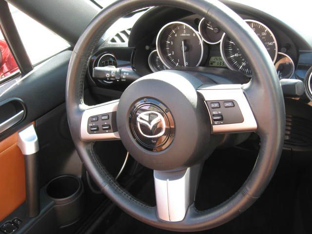 Mazda MX-5 Miata 2008 photo 3