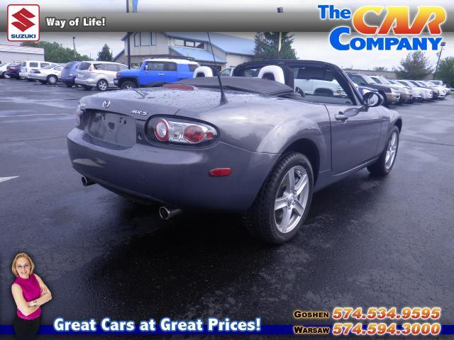 Mazda MX-5 Miata 2008 photo 10