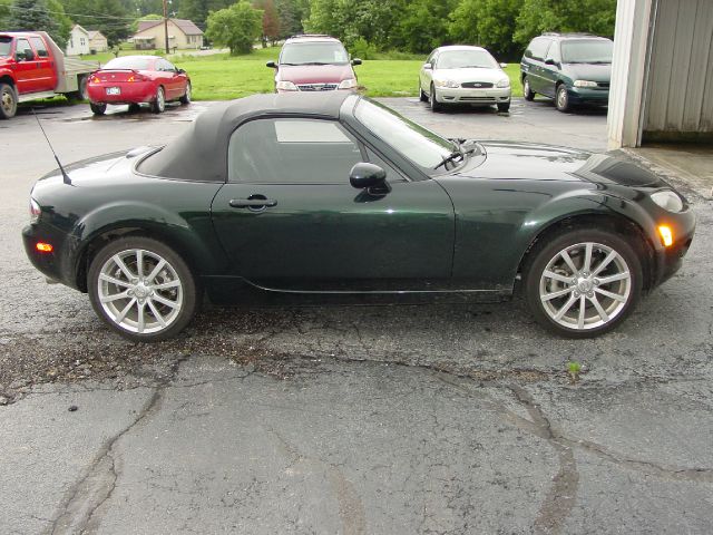 Mazda MX-5 Miata 2008 photo 8