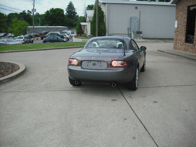 Mazda MX-5 Miata 2008 photo 1