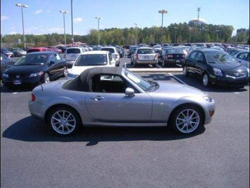 Mazda MX-5 Miata 2009 photo 2