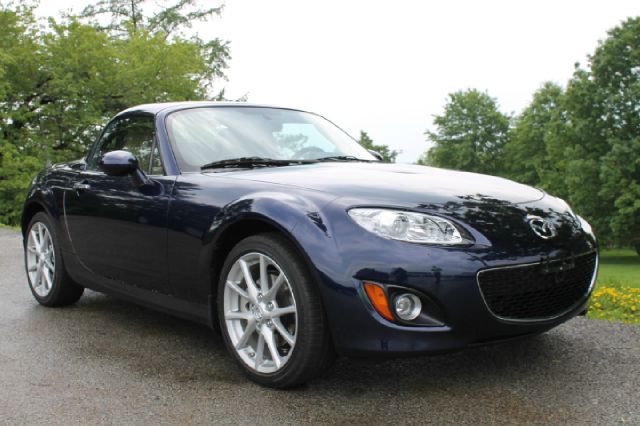 Mazda MX-5 Miata 2011 photo 25