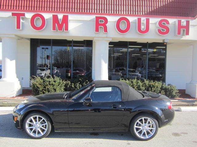 Mazda MX-5 Miata SC Convertible