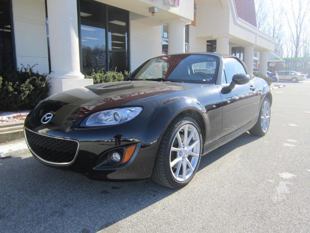 Mazda MX-5 Miata 2011 photo 1