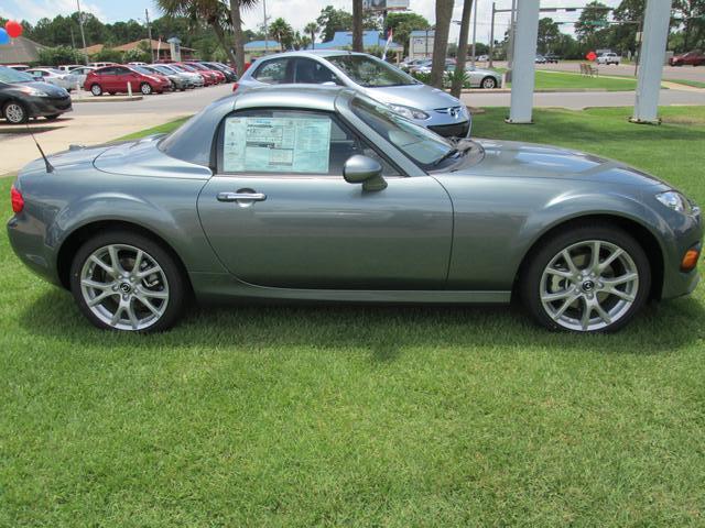 Mazda MX-5 Miata 2013 photo 3