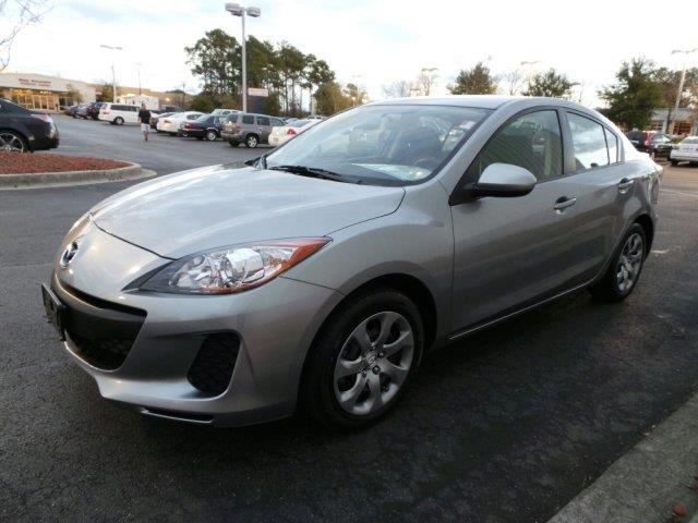 Mazda Mazda3 2012 photo 2