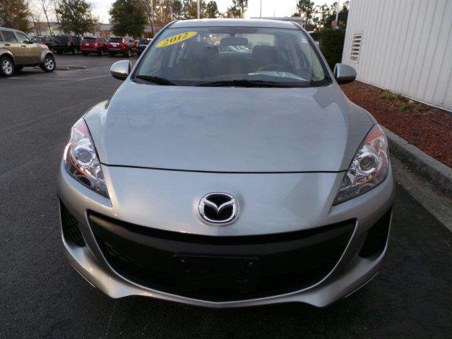 Mazda Mazda3 2012 photo 3