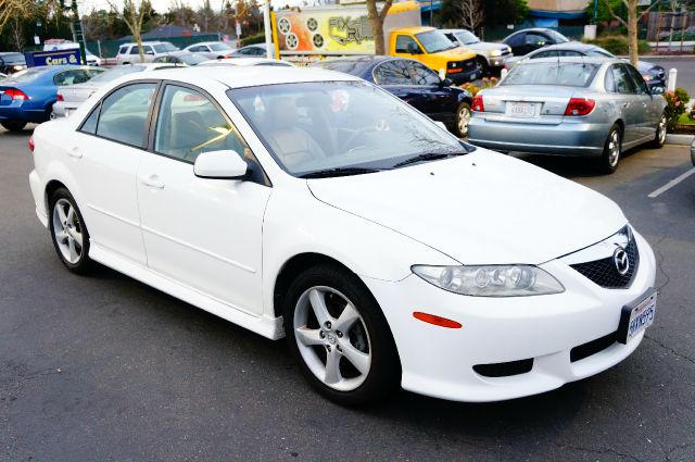 Mazda Mazda6 2004 photo 3