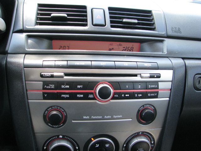 Mazda Mazdaspeed3 2007 photo 17