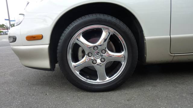 Mazda Millenia 2000 photo 4