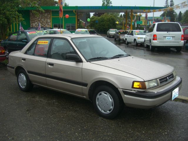 Mazda Protege 1993 photo 6