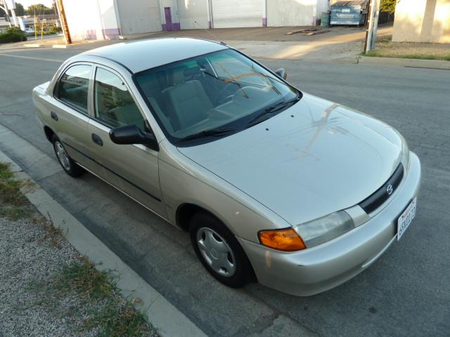 Mazda Protege 1998 photo 1