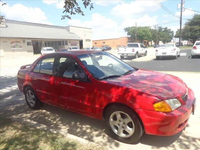 Mazda Protege 1999 photo 4