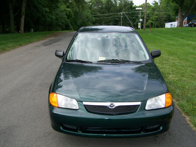 Mazda Protege 1999 photo 19