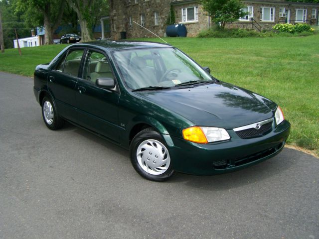 Mazda Protege 1999 photo 20