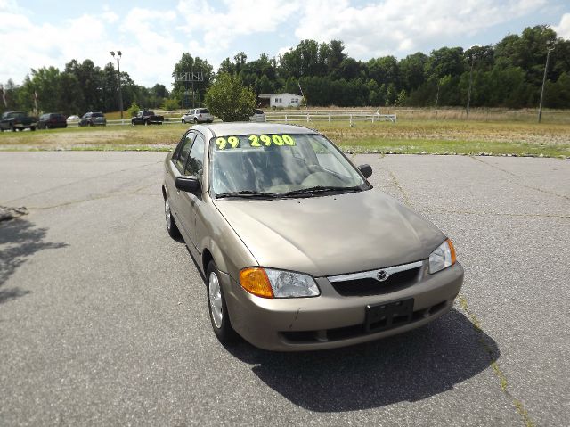 Mazda Protege 1999 photo 2