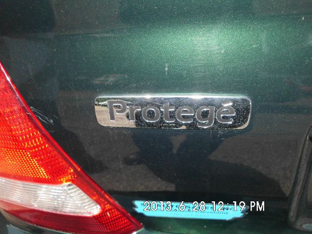 Mazda Protege 1999 photo 0