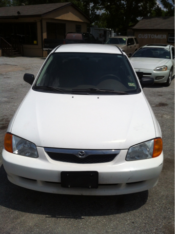 Mazda Protege 1999 photo 3