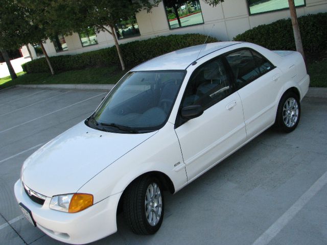 Mazda Protege 2000 photo 16