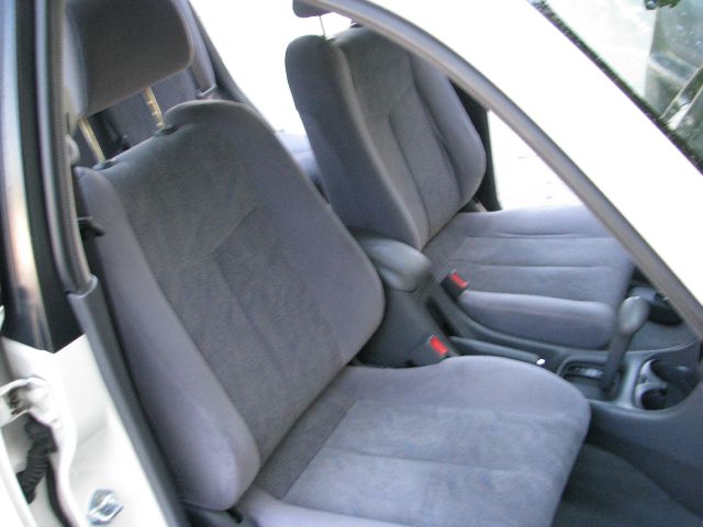 Mazda Protege 2000 photo 5