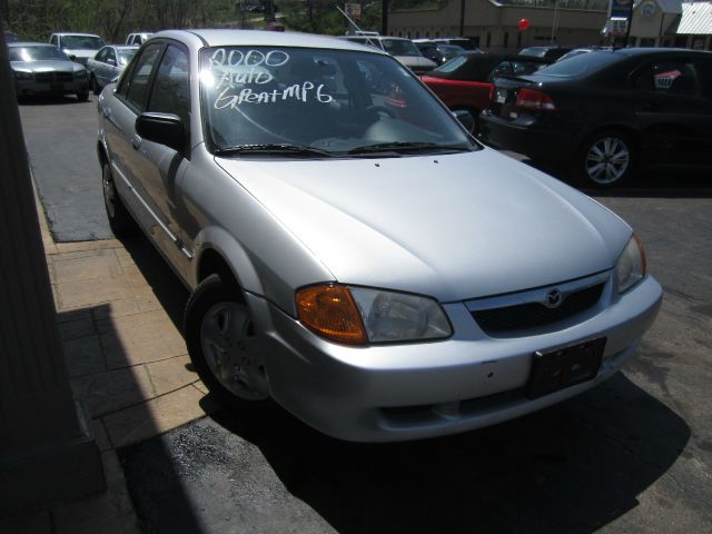 Mazda Protege 2000 photo 3