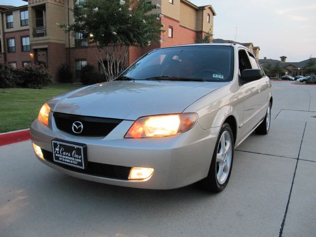 Mazda Protege 2001 photo 4