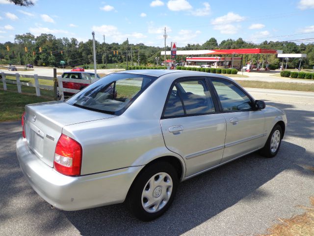 Mazda Protege 2001 photo 2