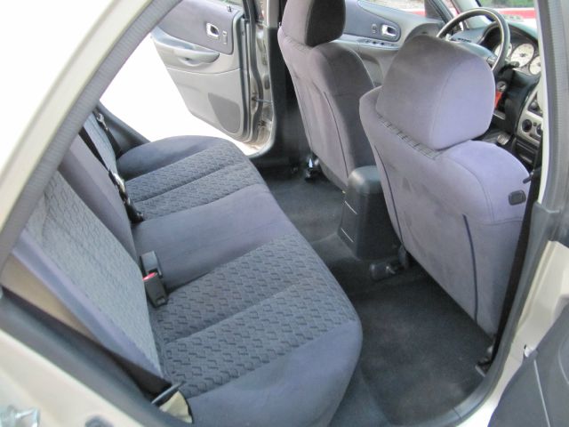 Mazda Protege 2001 photo 6