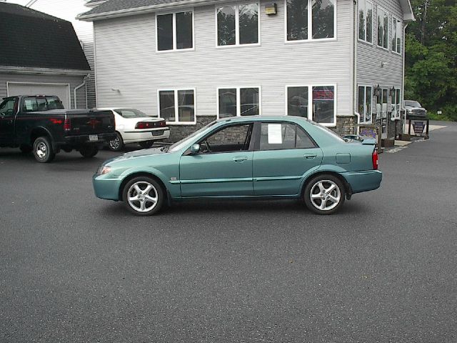 Mazda Protege 4dr 114 WB AWD Sedan