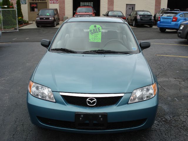 Mazda Protege 2001 photo 7