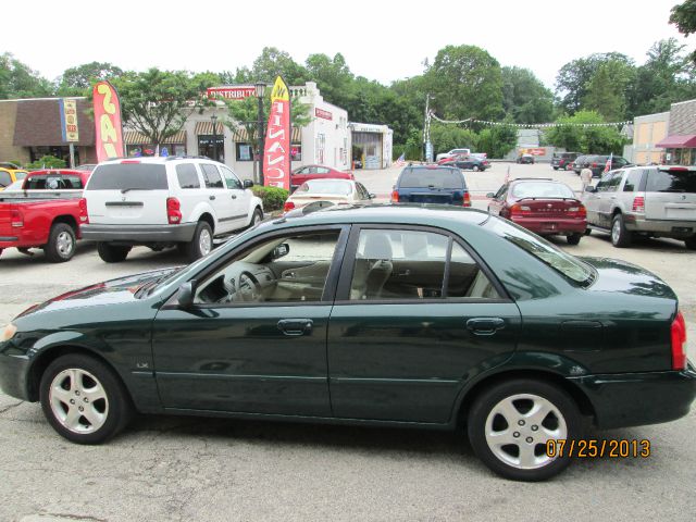 Mazda Protege 2002 photo 1