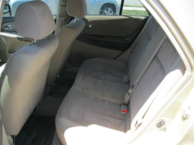 Mazda Protege 2002 photo 3