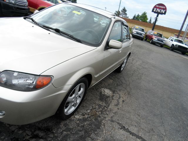 Mazda Protege 2002 photo 11