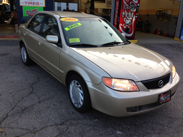 Mazda Protege 2002 photo 4