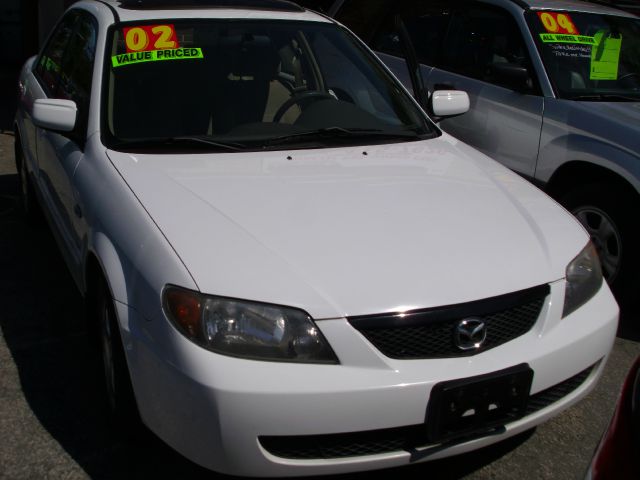 Mazda Protege 2002 photo 2