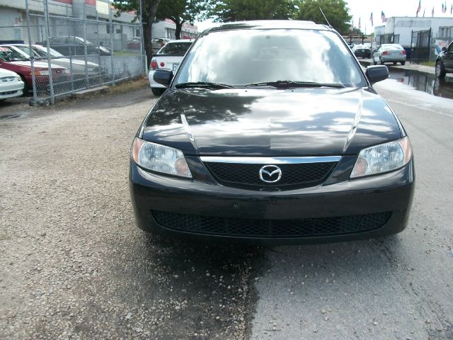 Mazda Protege 2002 photo 2