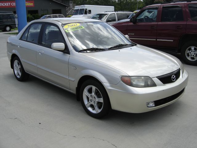 Mazda Protege 2003 photo 2