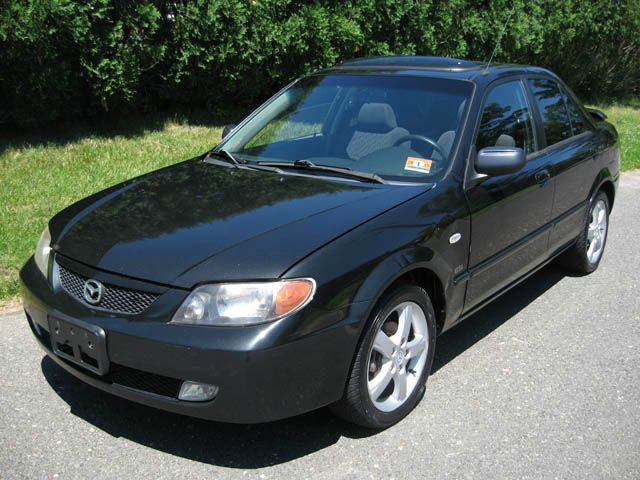 Mazda Protege 2003 photo 6