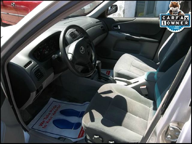 Mazda Protege 2003 photo 4