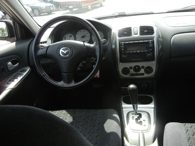 Mazda Protege5 2003 photo 11