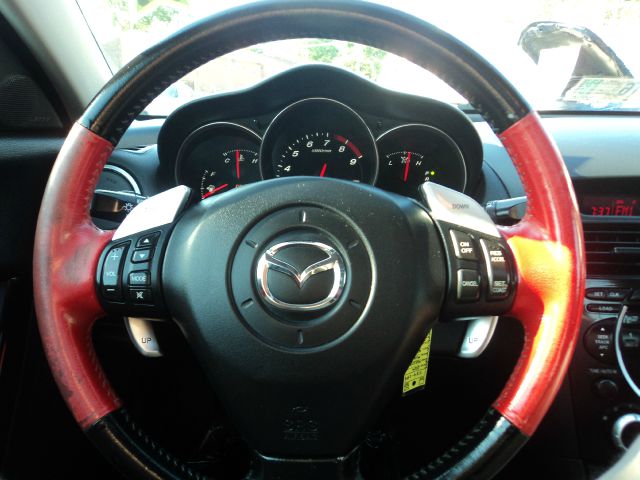 Mazda RX-8 2004 photo 9