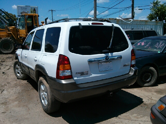 Mazda Tribute 2001 photo 2