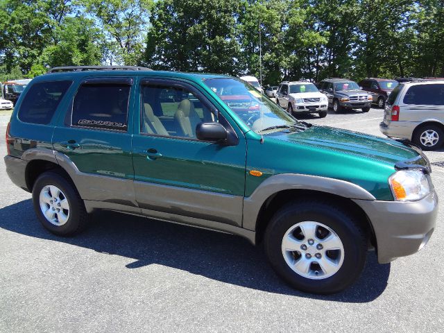 Mazda Tribute 2001 photo 1